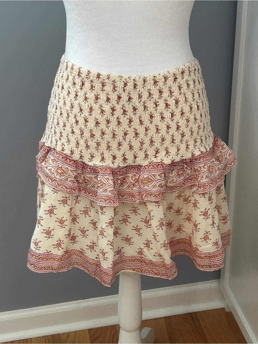 Saylor Floral Smocked Tiered Ruffle Skirt Size Small Boho Cream Rust Revolve